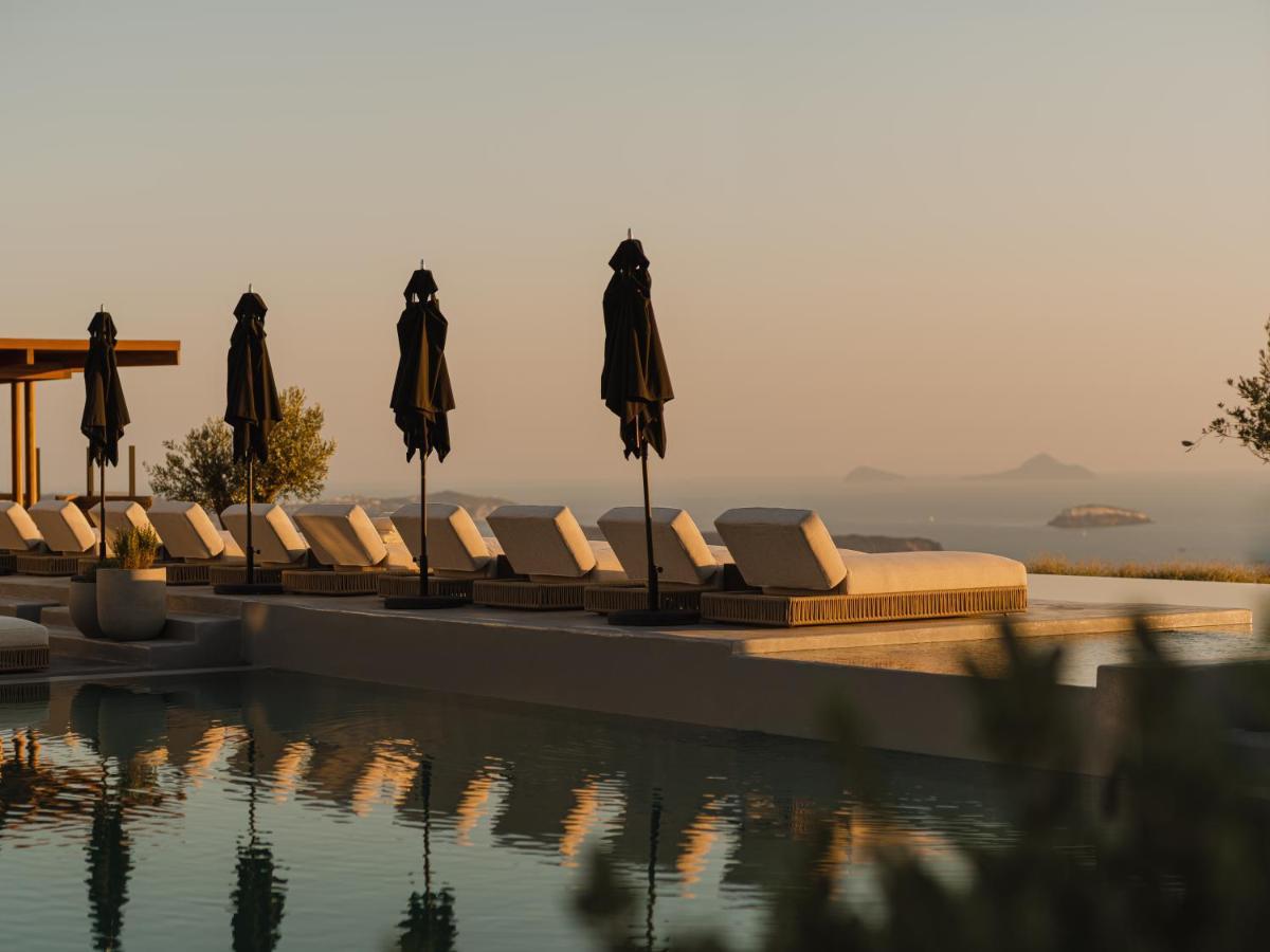 Nobu Hotel Santorini (Adults Only) Имеровигли Экстерьер фото