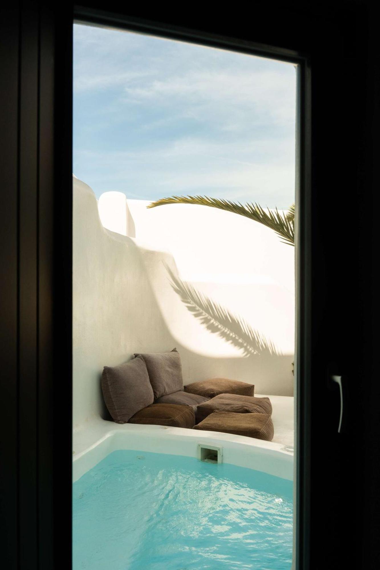 Nobu Hotel Santorini (Adults Only) Имеровигли Экстерьер фото