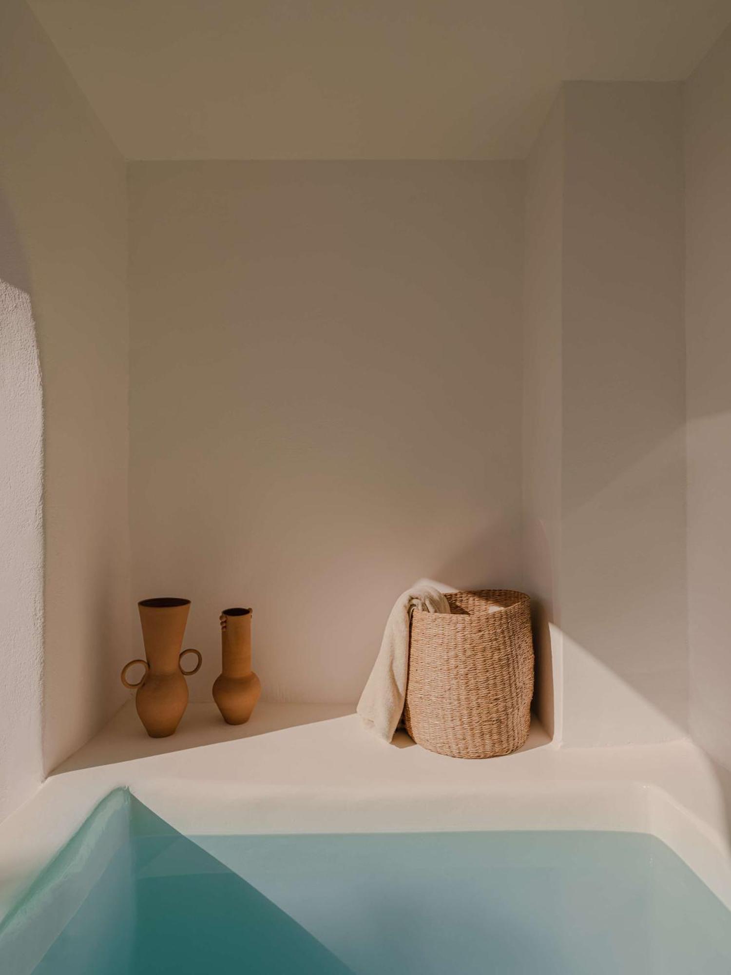 Nobu Hotel Santorini (Adults Only) Имеровигли Экстерьер фото