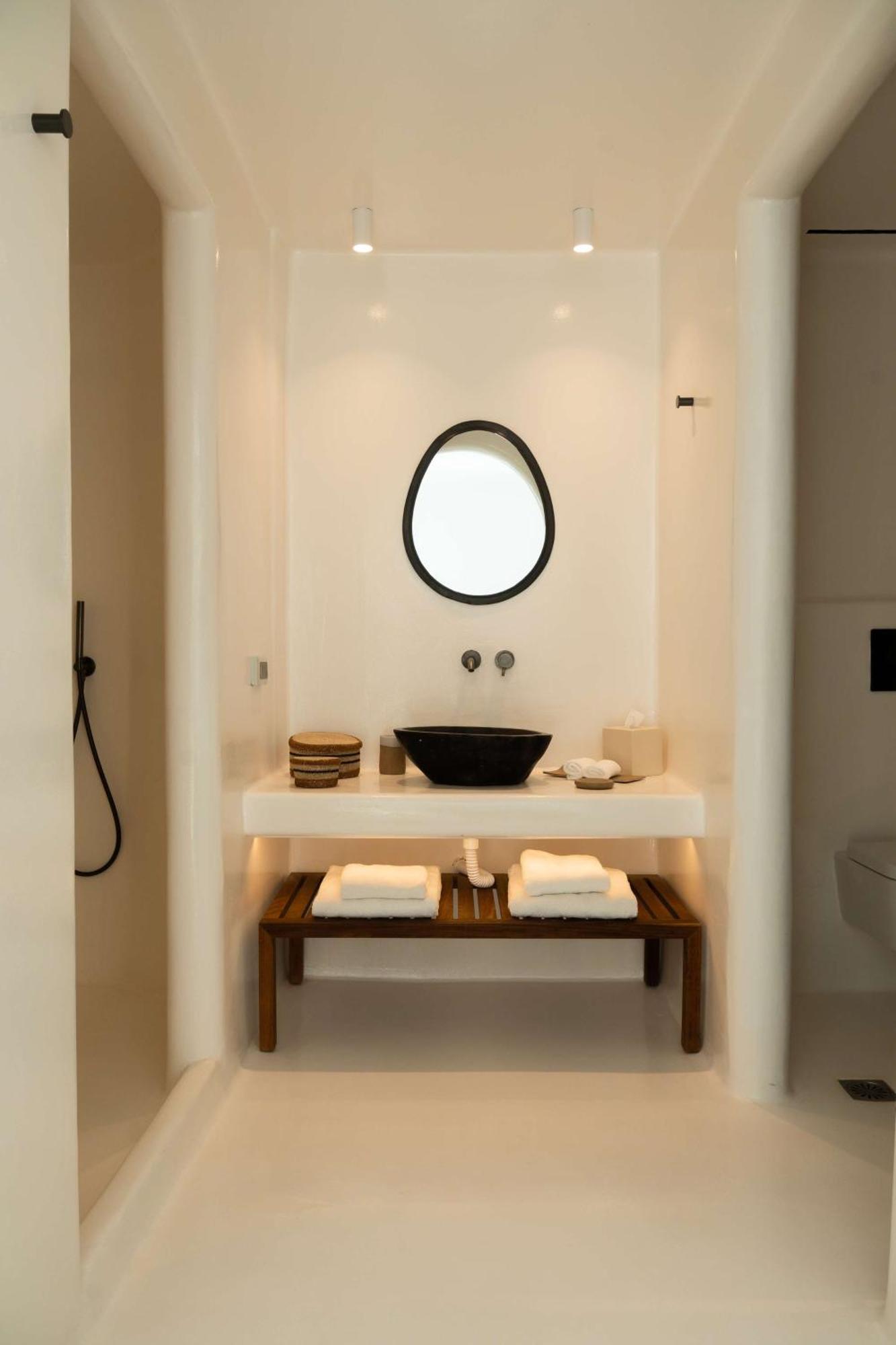 Nobu Hotel Santorini (Adults Only) Имеровигли Экстерьер фото